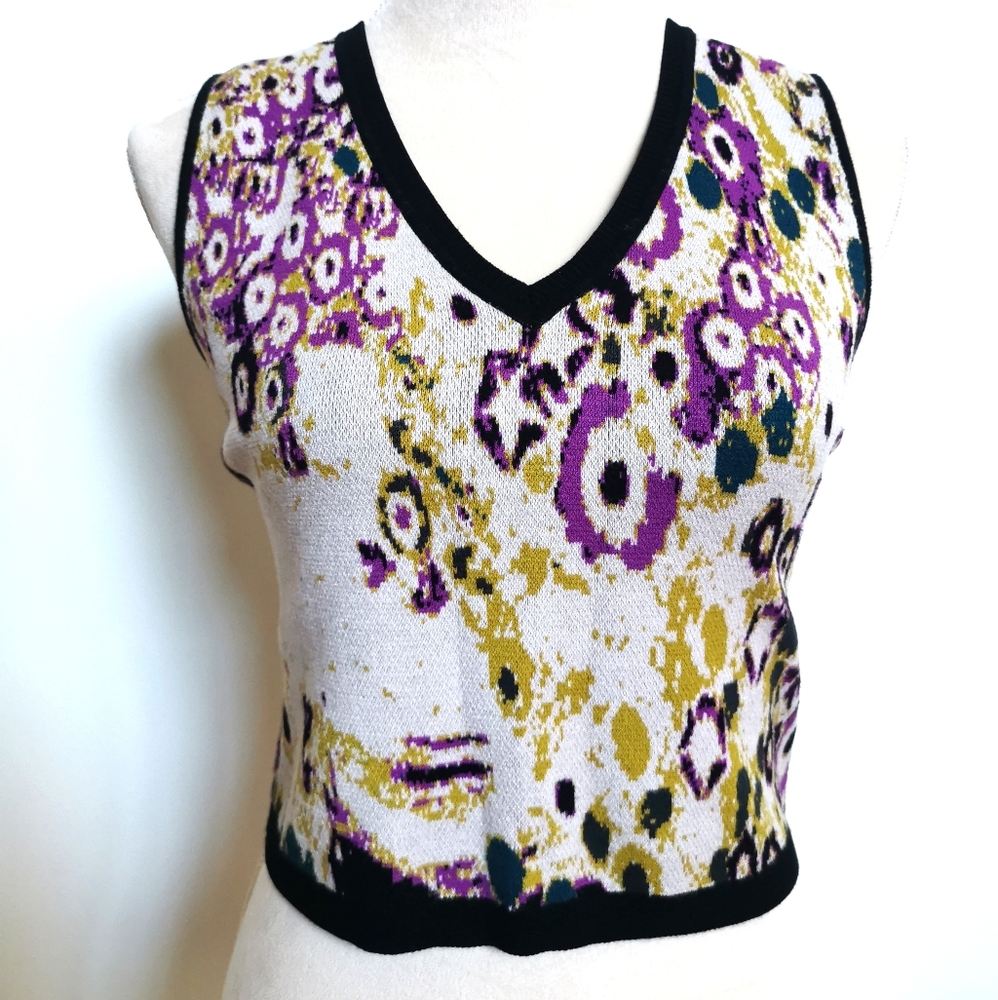Rachel Roy cropped top knit vest v neck size medium
